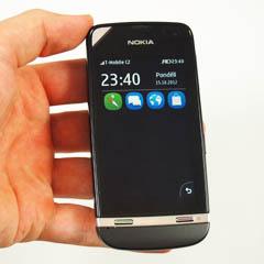 Recenze Nokia Asha 311 – kompaktní elegán s duší smartphonu