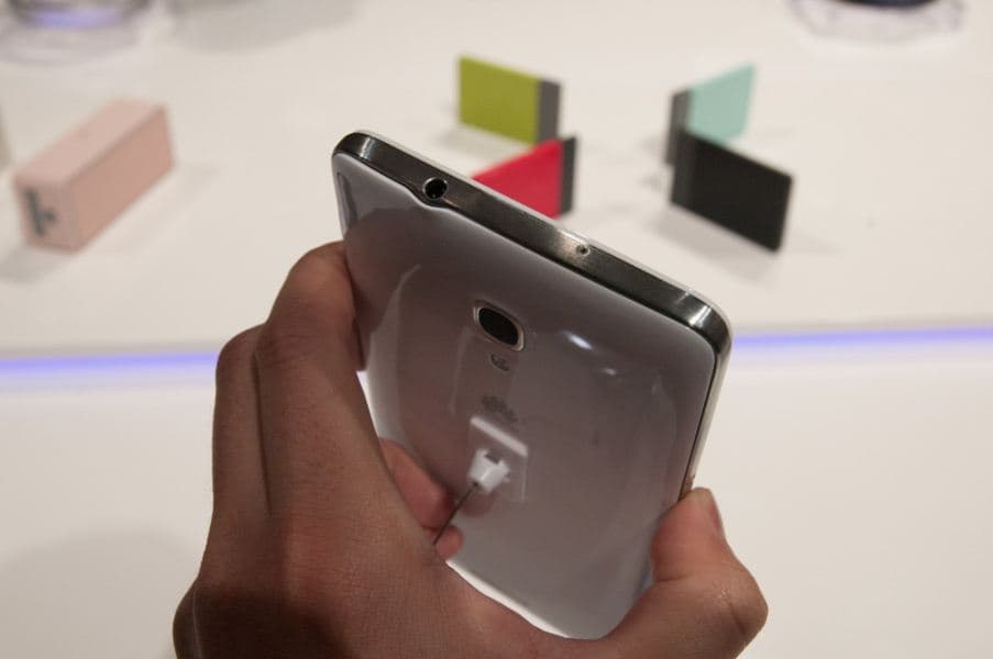 Huawei-unveils-the-Ascend-Mate-2a