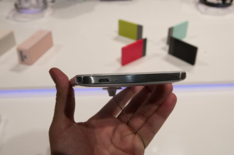 Huawei-unveils-the-Ascend-Mate-2d