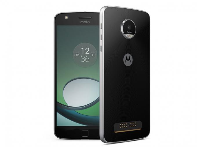 lenovo-moto-z-play