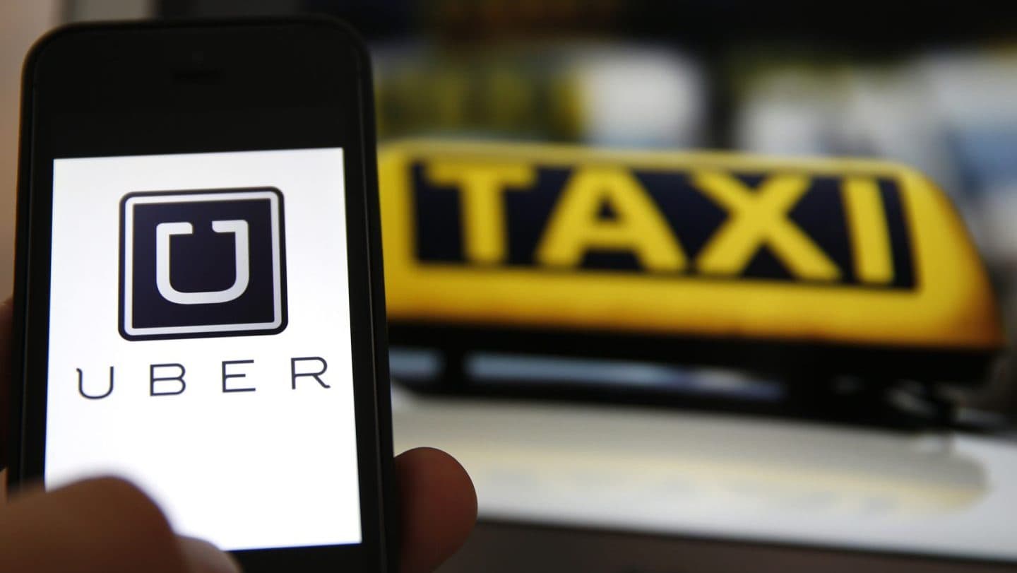 Jak funguje Uber? Levný taxík, který si objednáte přes mobilní aplikaci