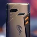 Asus ROG Phone: mezi herní telefony přichází dravec