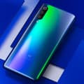 Xiaomi Mi 9 se bude prodávat i v gradientní holografické variantě