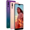 Britský premiér Johnson používá rok starý Huawei P20 Pro