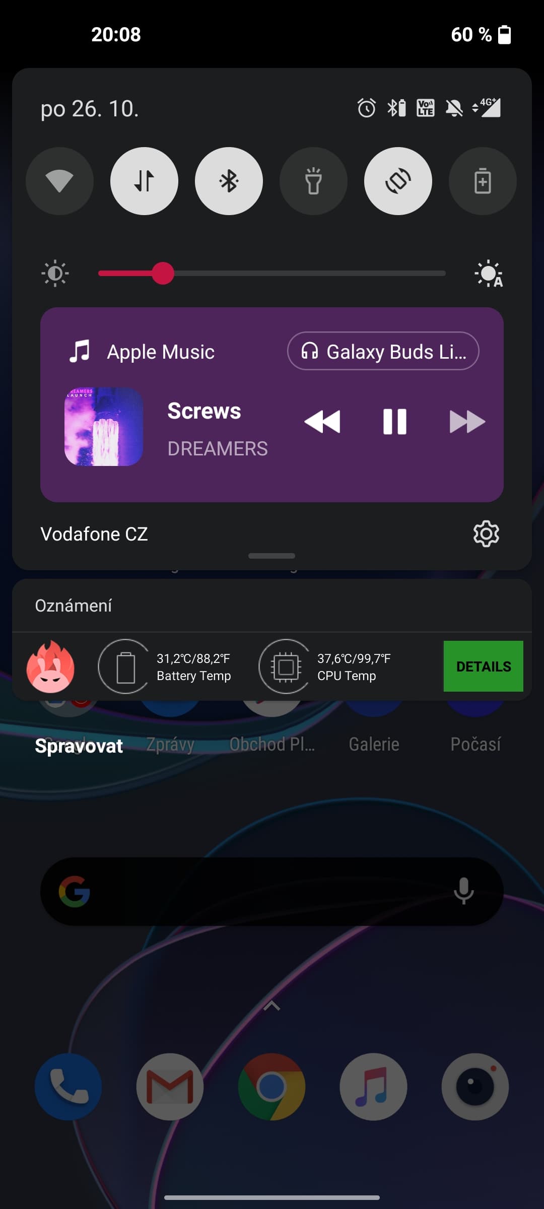 OnePlus 8T, screen