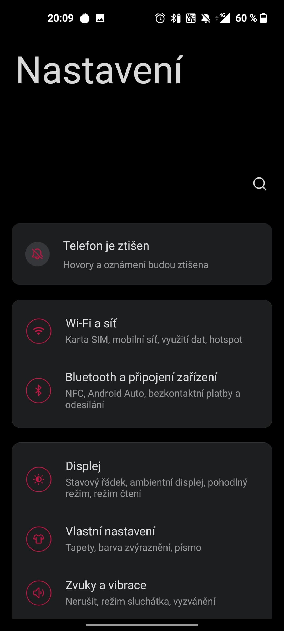 OnePlus 8T, screen