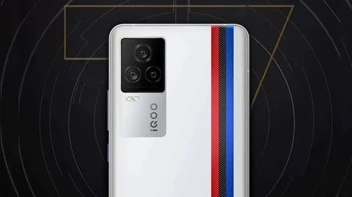 Je libo Snapdragon 888 a rychlé 120W dobíjení? Nové Vivo IQOO 7 bude mít obojí