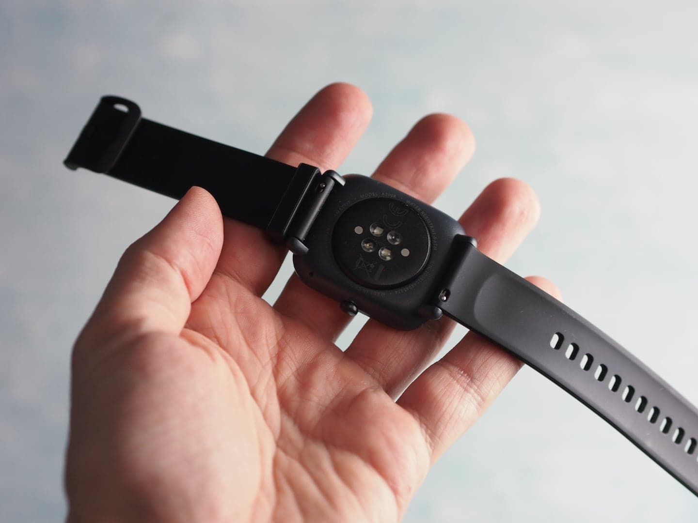 Amazfit Bip U Pro, recenze