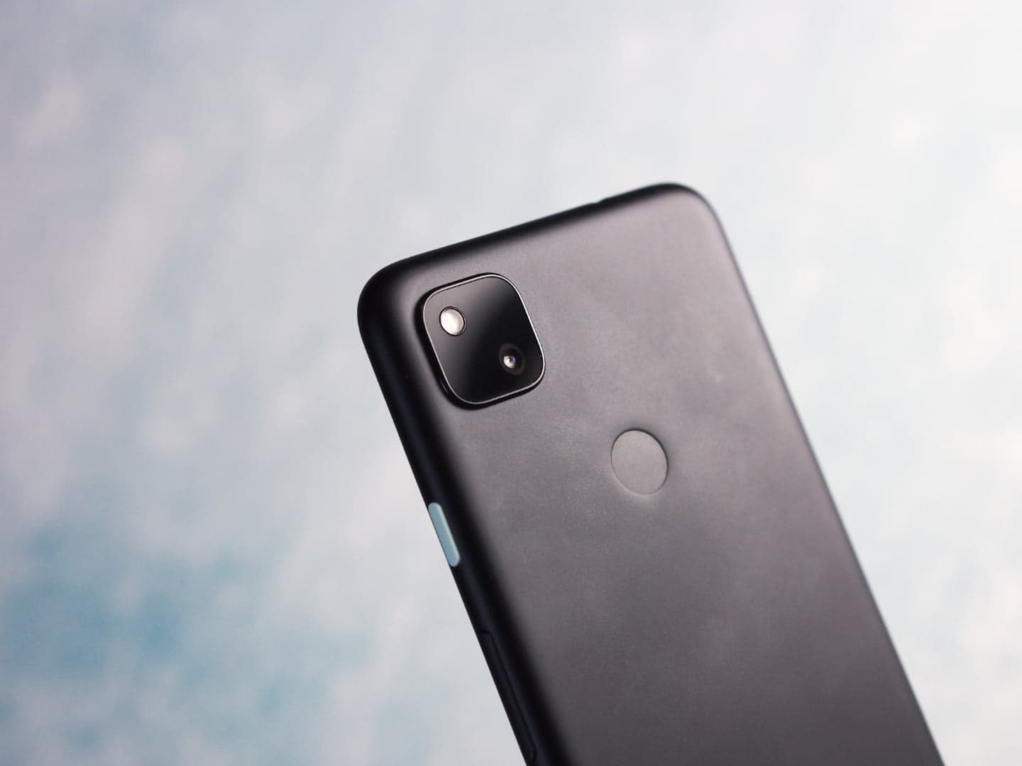 Google Pixel 4a, recenze