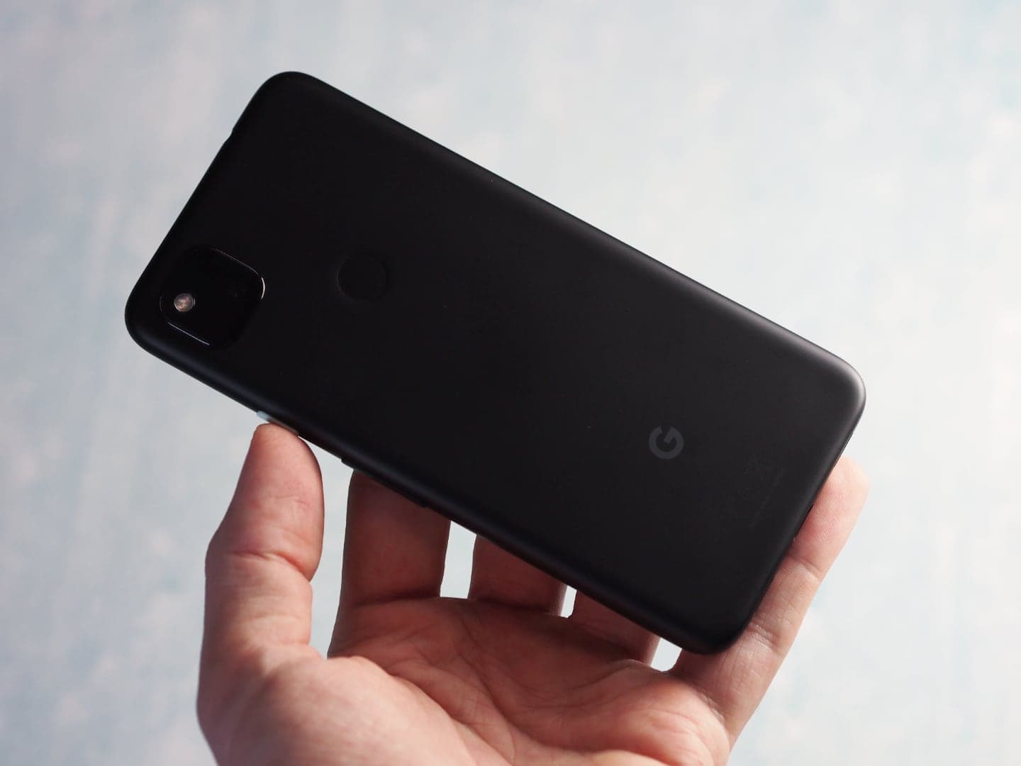 Google Pixel 4a, recenze