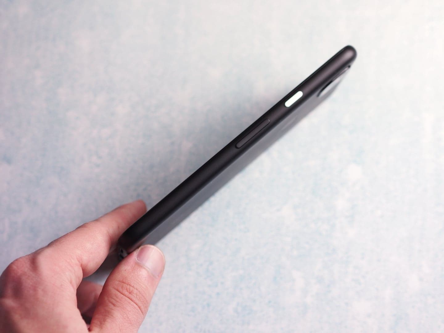 Google Pixel 4a, recenze