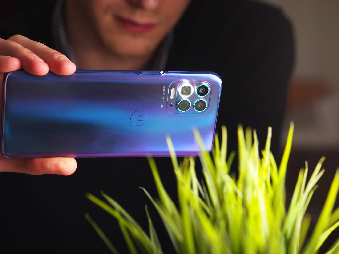 Motorola Moto G100 má unikátní fotoaparát. Nic takového jinde neuvidíte