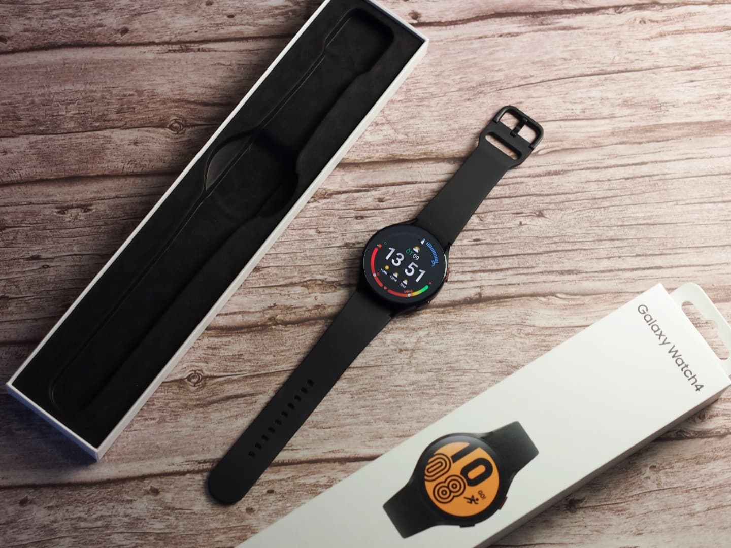 Samsung Galaxy Watch 4, recenze