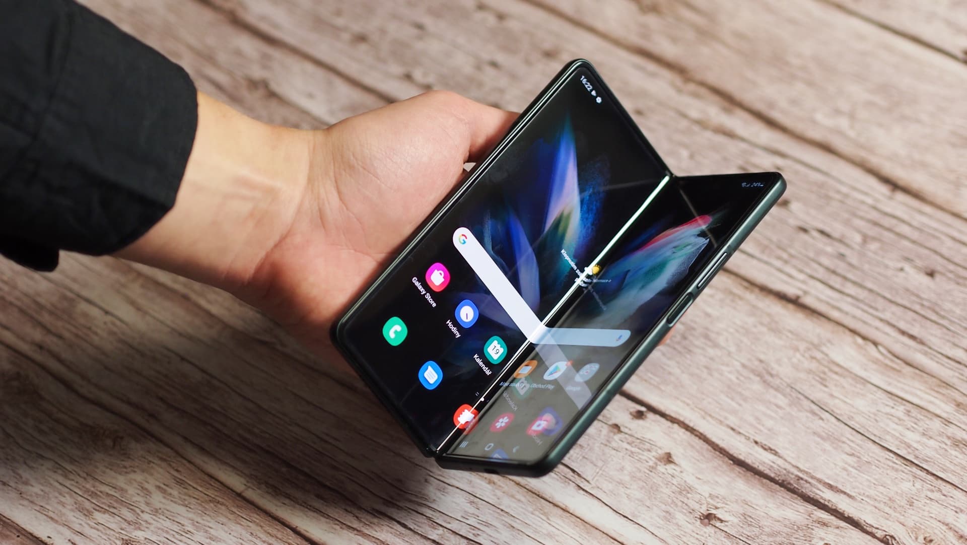 Samsung Galaxy Z Fold 3, recenze