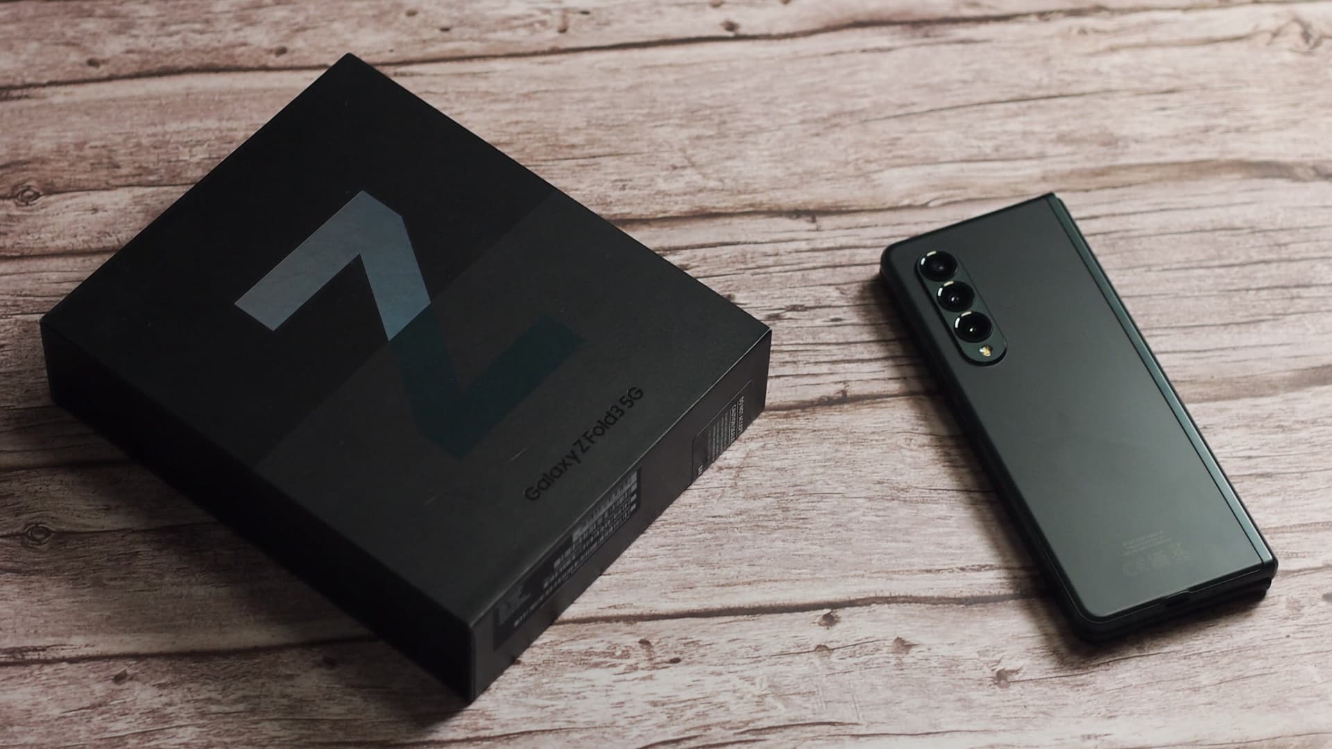 Samsung Galaxy Z Fold 3, recenze