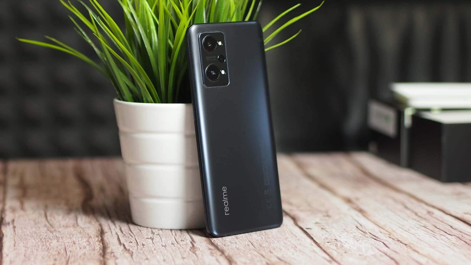 Recenze Realme GT Neo 2 – Do herních vod vstupuje nový dravec