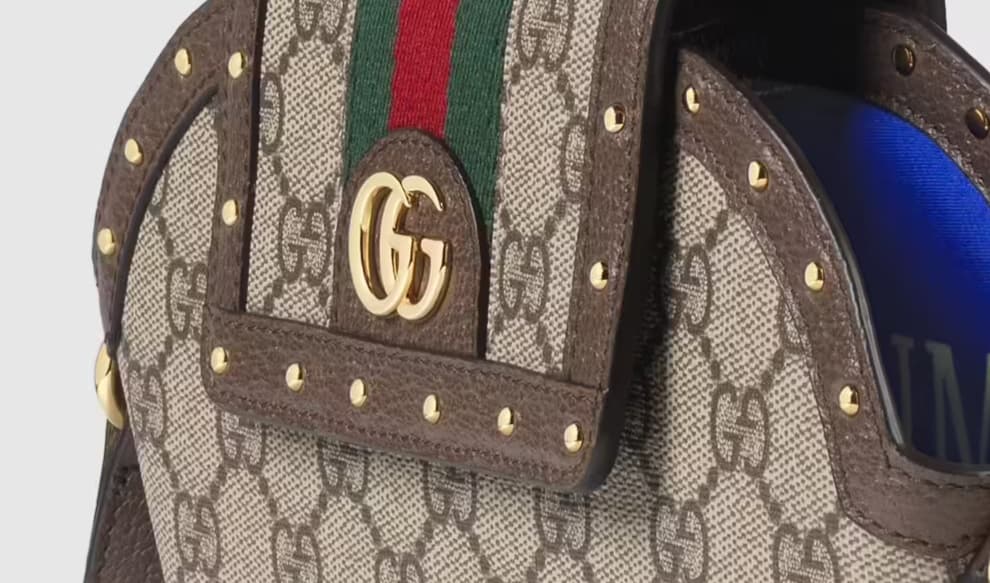 Gucci prodává vlastní “podprsenku” na AirPods Max, stojí jako celý iPhone