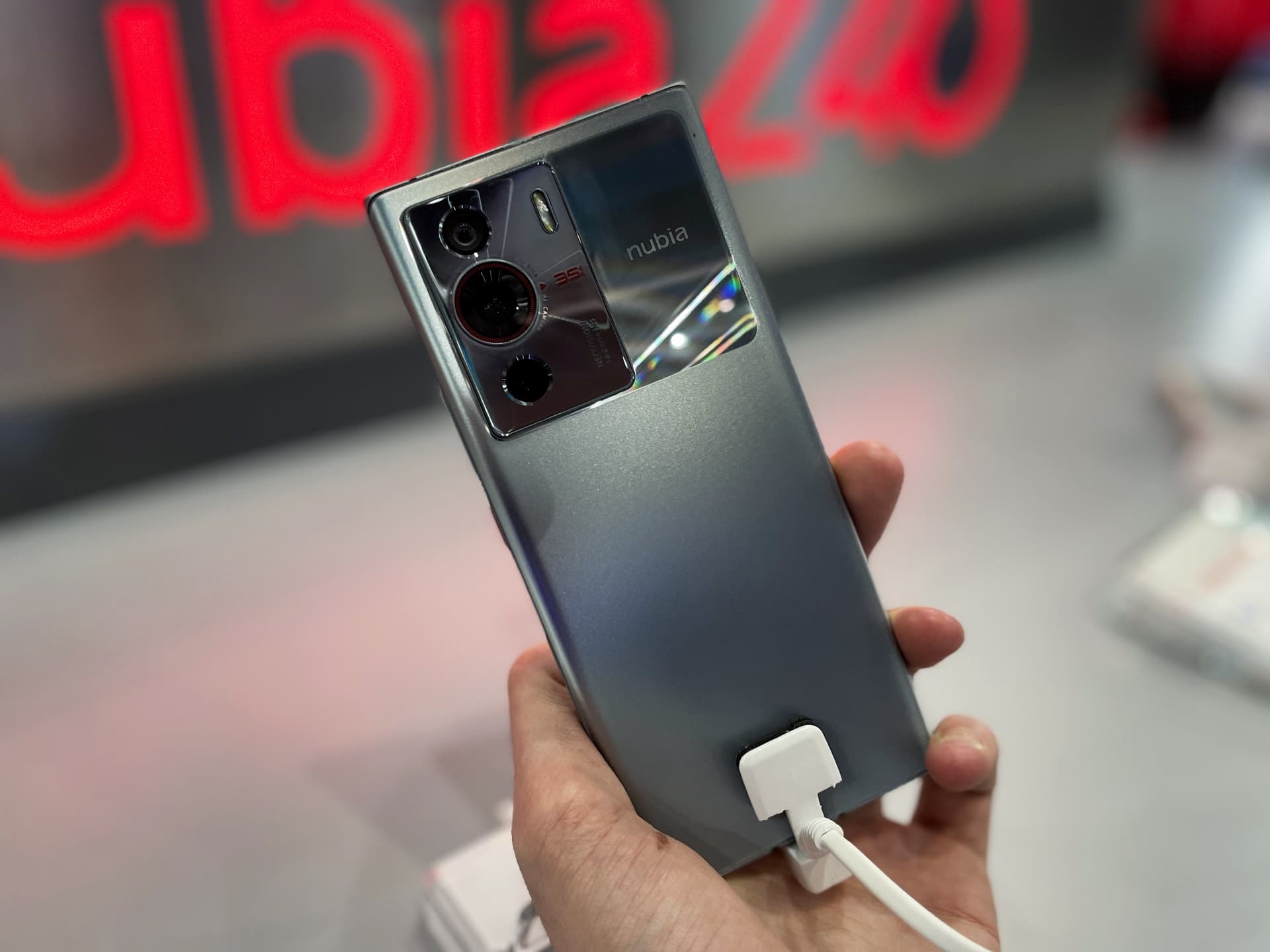 Nubia Z40 Pro