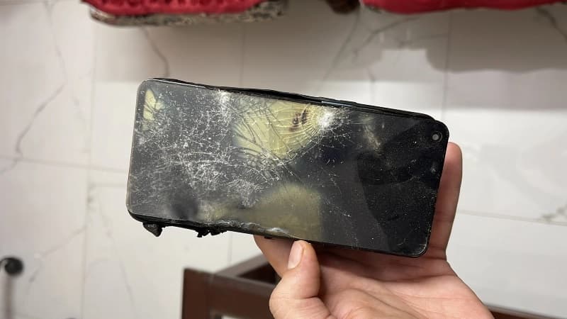 Už zase! Explodoval další telefon značky OnePlus, tohle vypadá hodně vážně