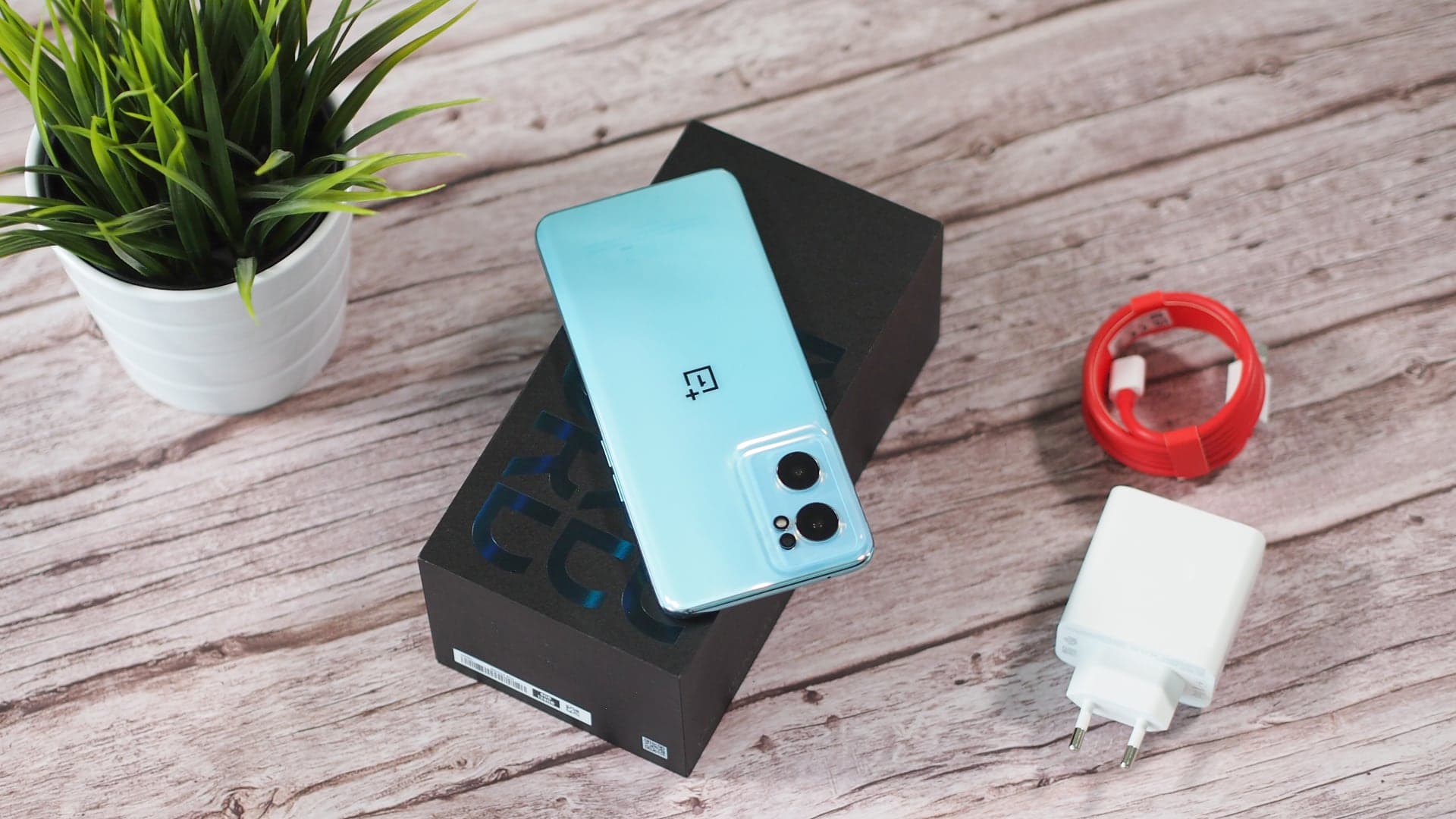 Recenze OnePlus Nord CE 2 – Ví, čím zaujmout, ale i zklamat