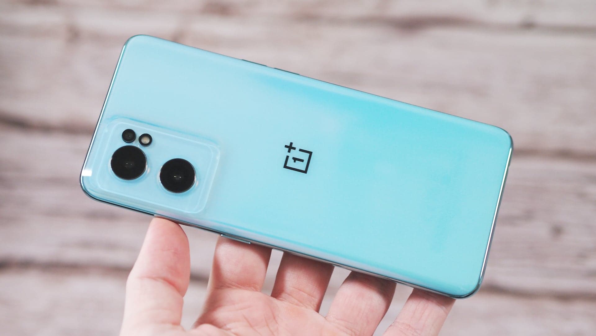 OnePlus Nord CE 2 recenze