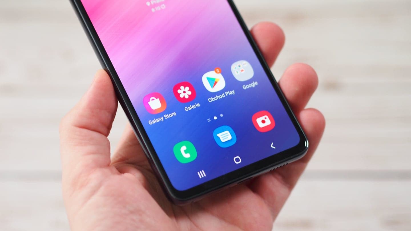 Samsung Galaxy A53 recenze