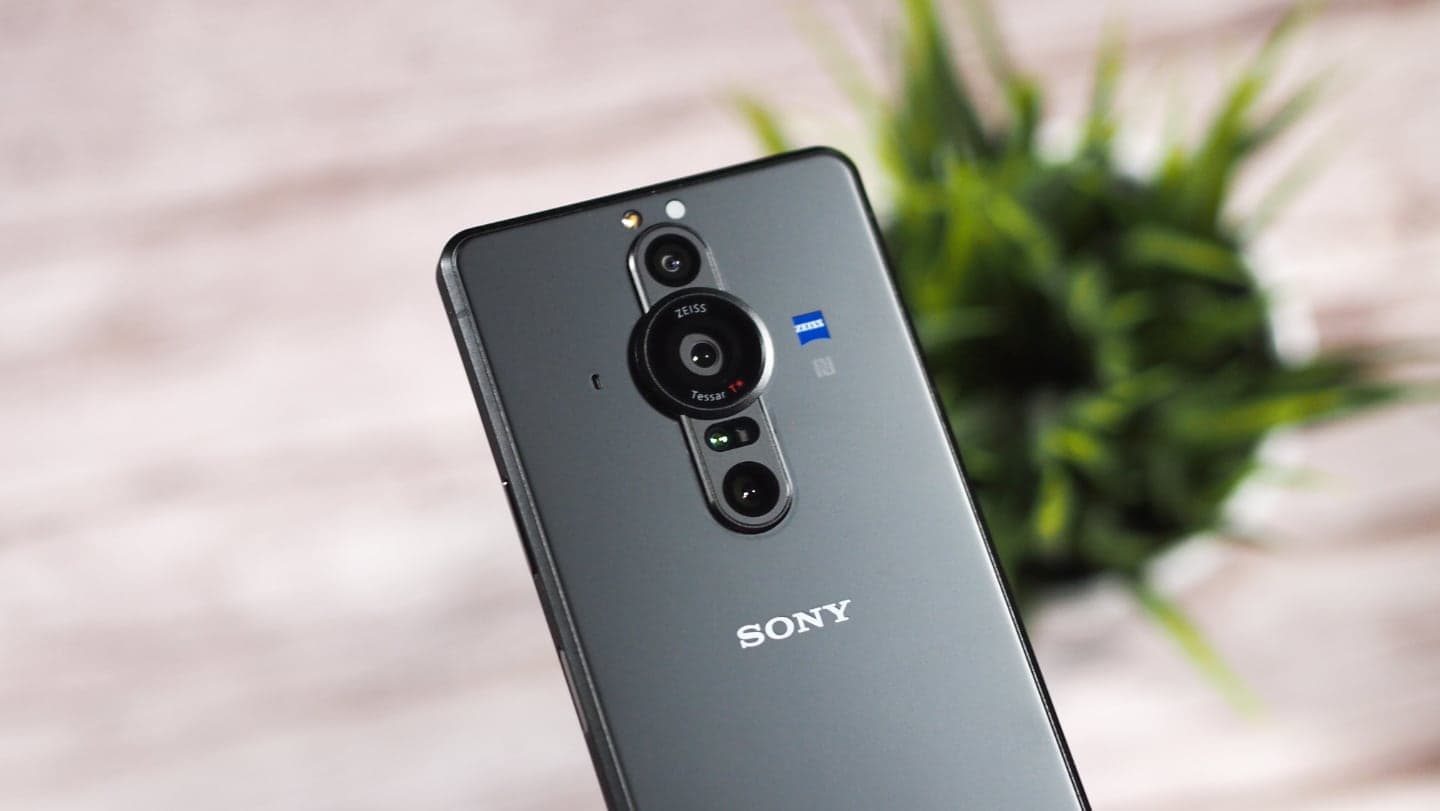 Sony chystá asi nejlepší fotomobil všech dob. Využije rovnou dva palcové fotočipy