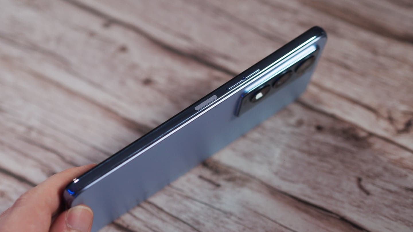 Tecno Camon 18 recenze