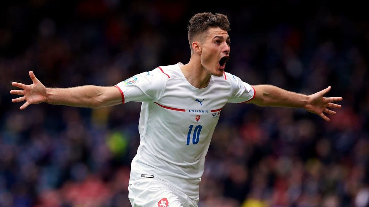 Nejlepší český fotbalista Patrik Schick se stal ambasadorem značky Vivo