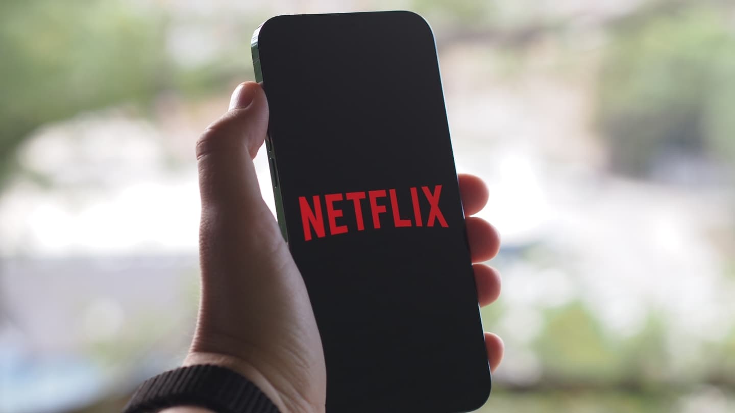 Netflix v mobilu