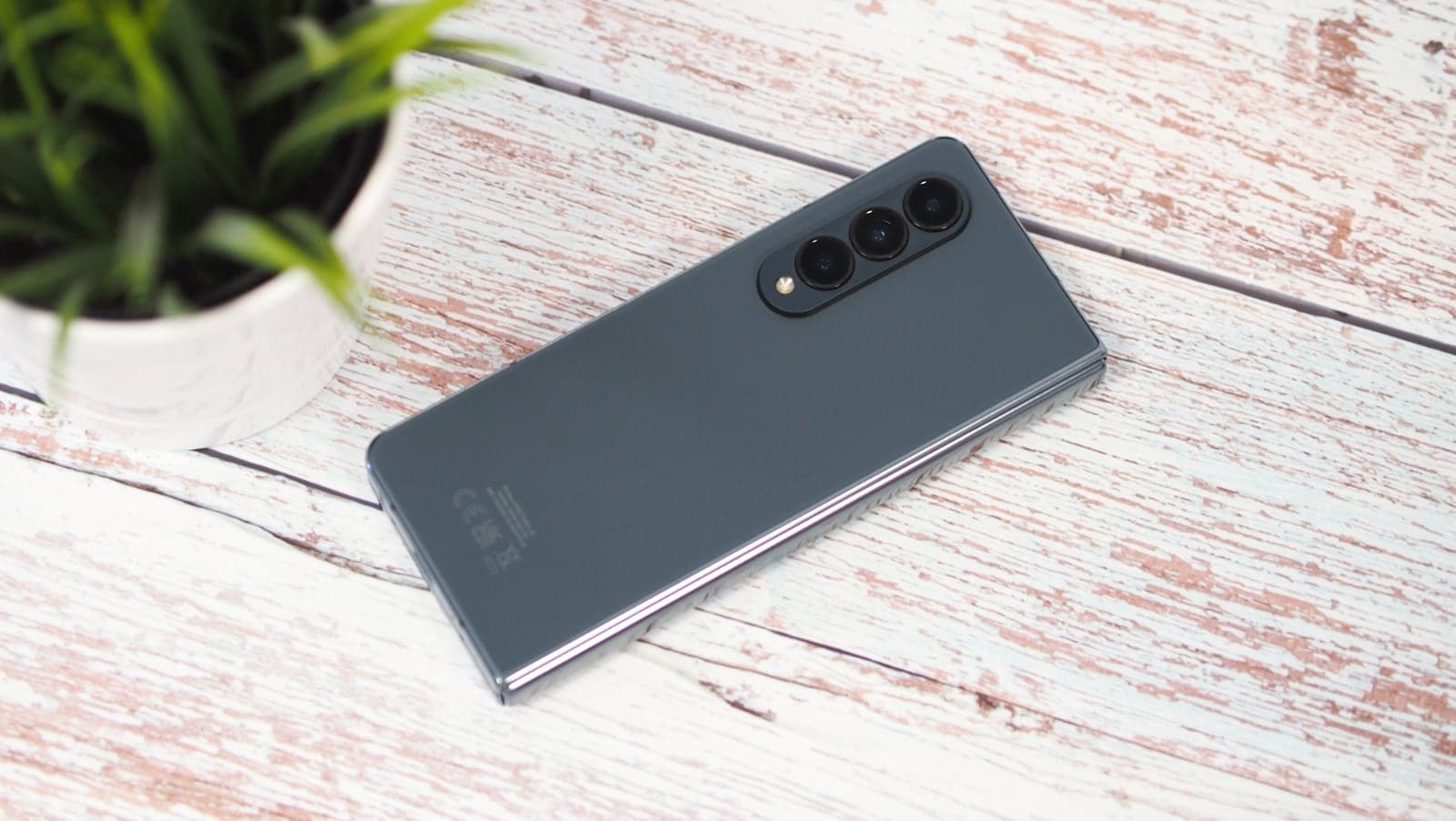 Fold 4 vypadá ze všech úhlů skvěle