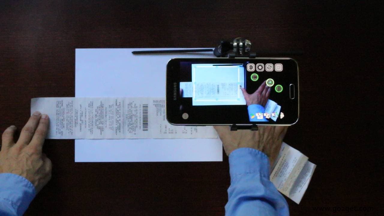 SkanApp hands-free PDF book scanner