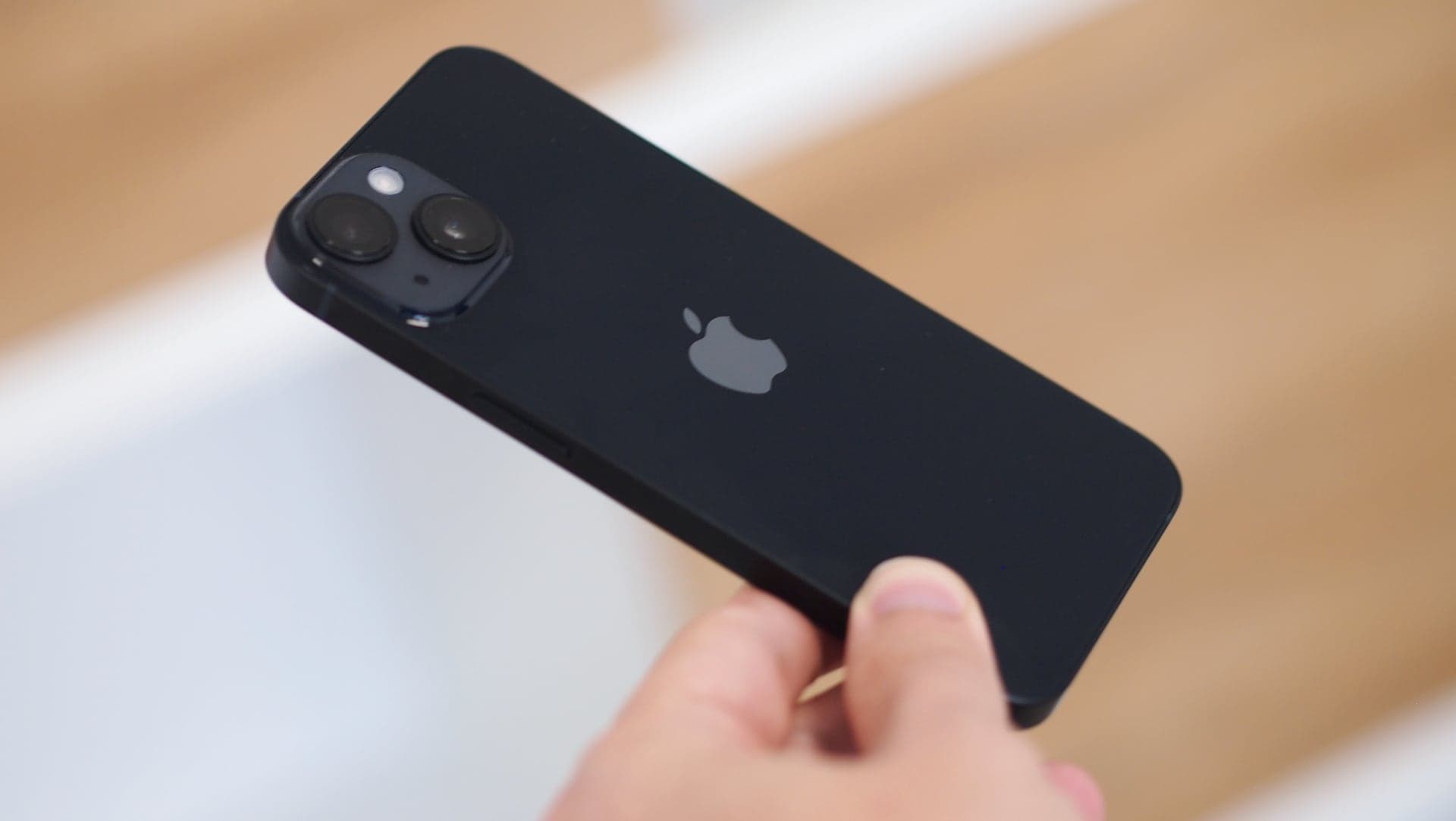 iPhone 14