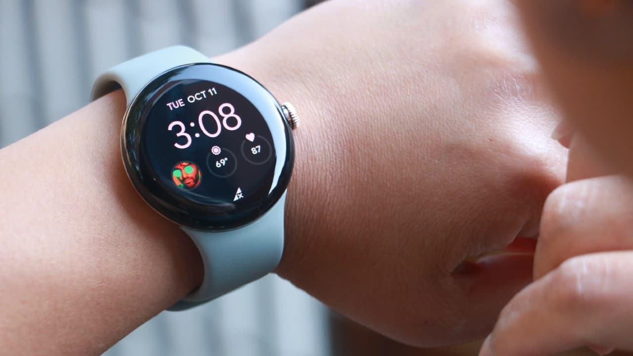 Není to ostuda? Google Pixel Watch selhávají v jedné ze svých hlavních funkcí