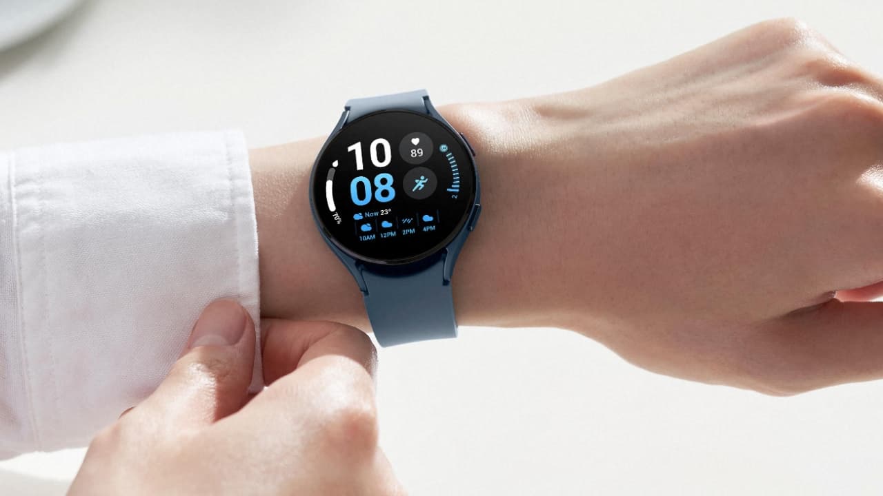 Hodinky Galaxy Watch5
