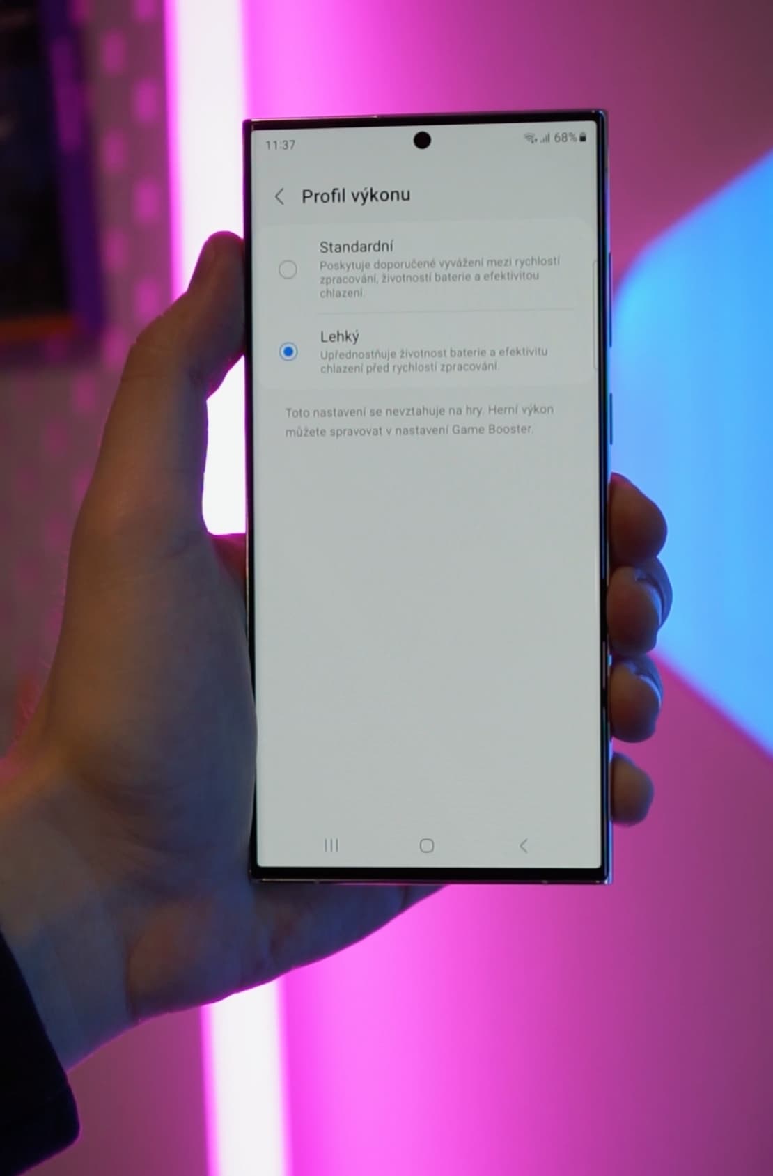 Profil výkonu na Samsungu