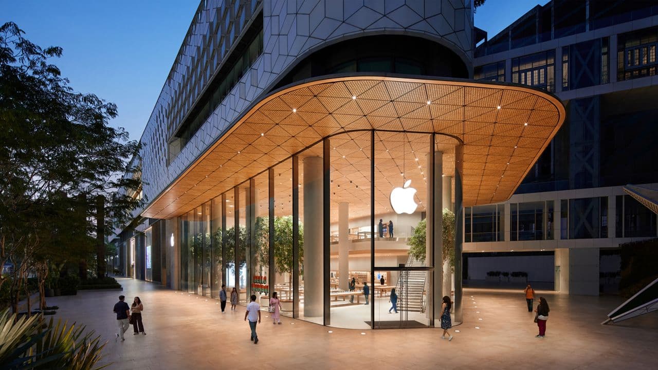 apple store mumbai