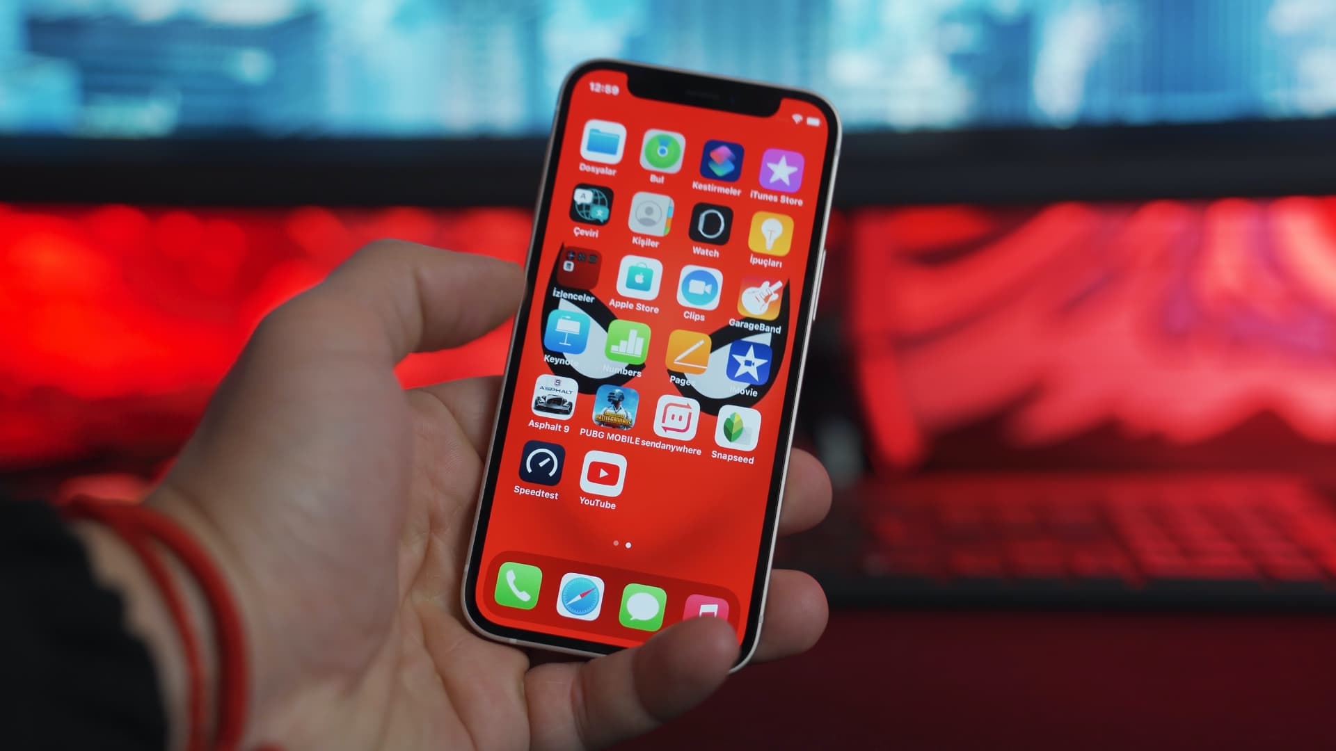 iPhone 15 Ultra je pouhým snem. Apple žádný takový telefon neukáže