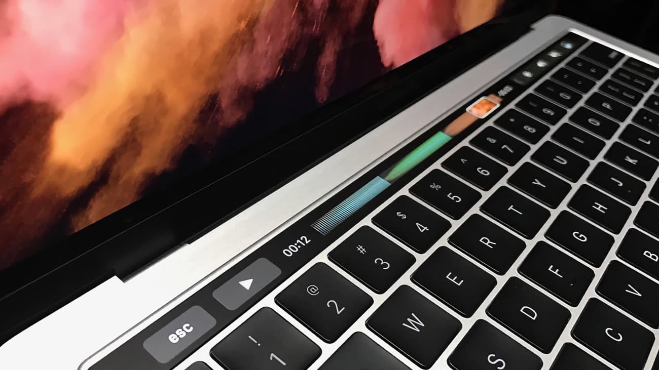 Touch Bar se měnil podle aplikace