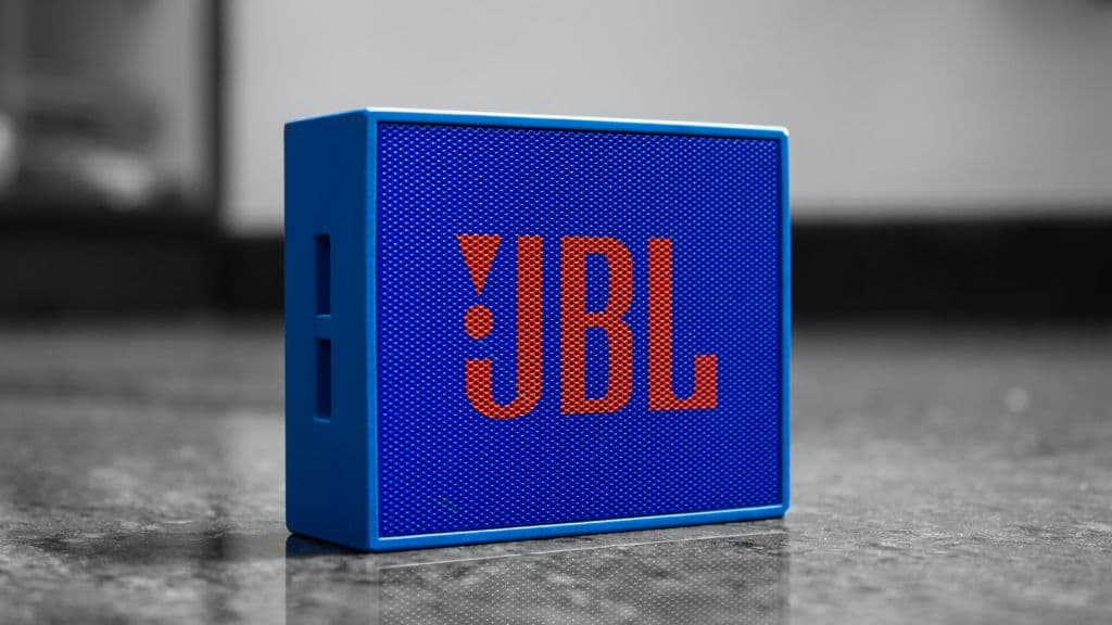 JBL reproduktor