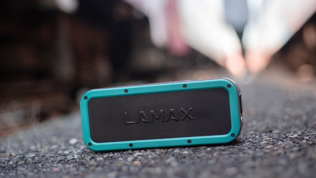 Lamax reproduktor
