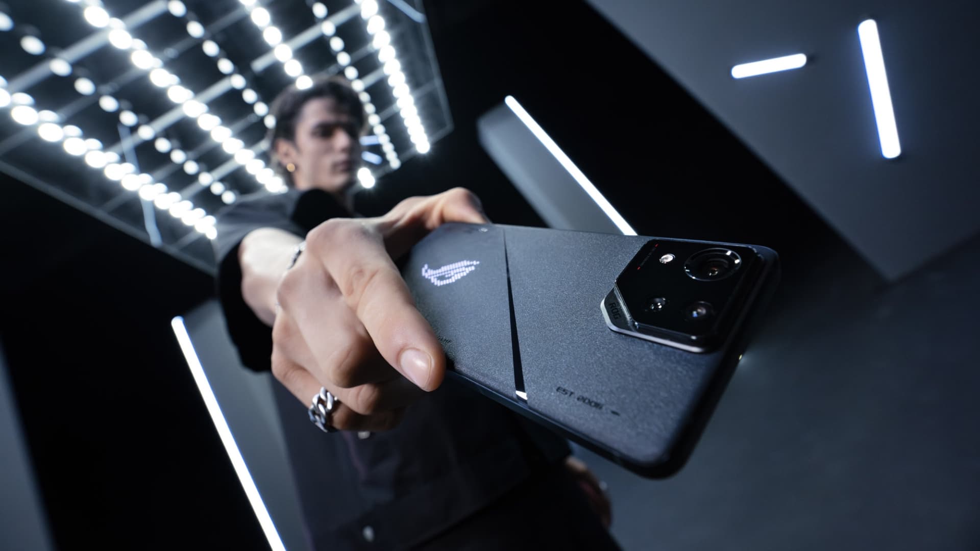 Asus ROG Phone 8 – Vše, co musíte o vlajkovém telefonu vědět