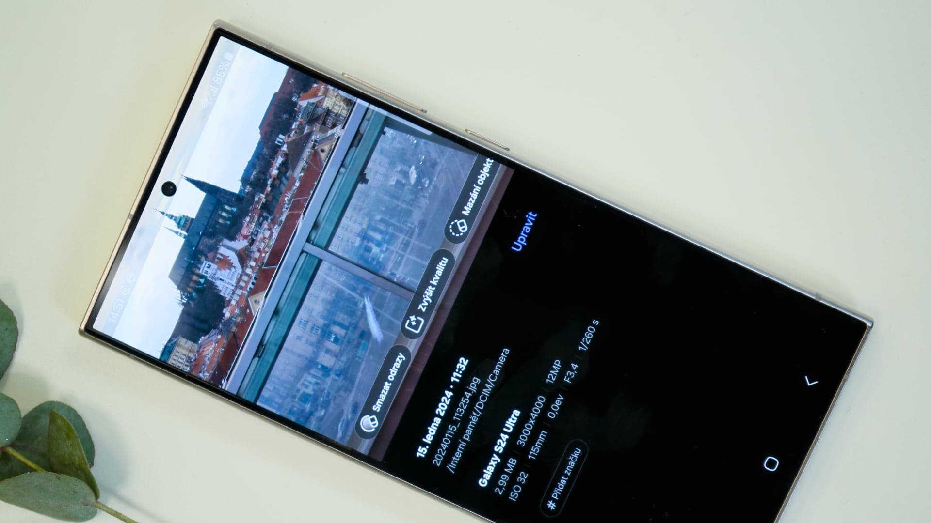 Samsung Galaxy S24 Ultra displej