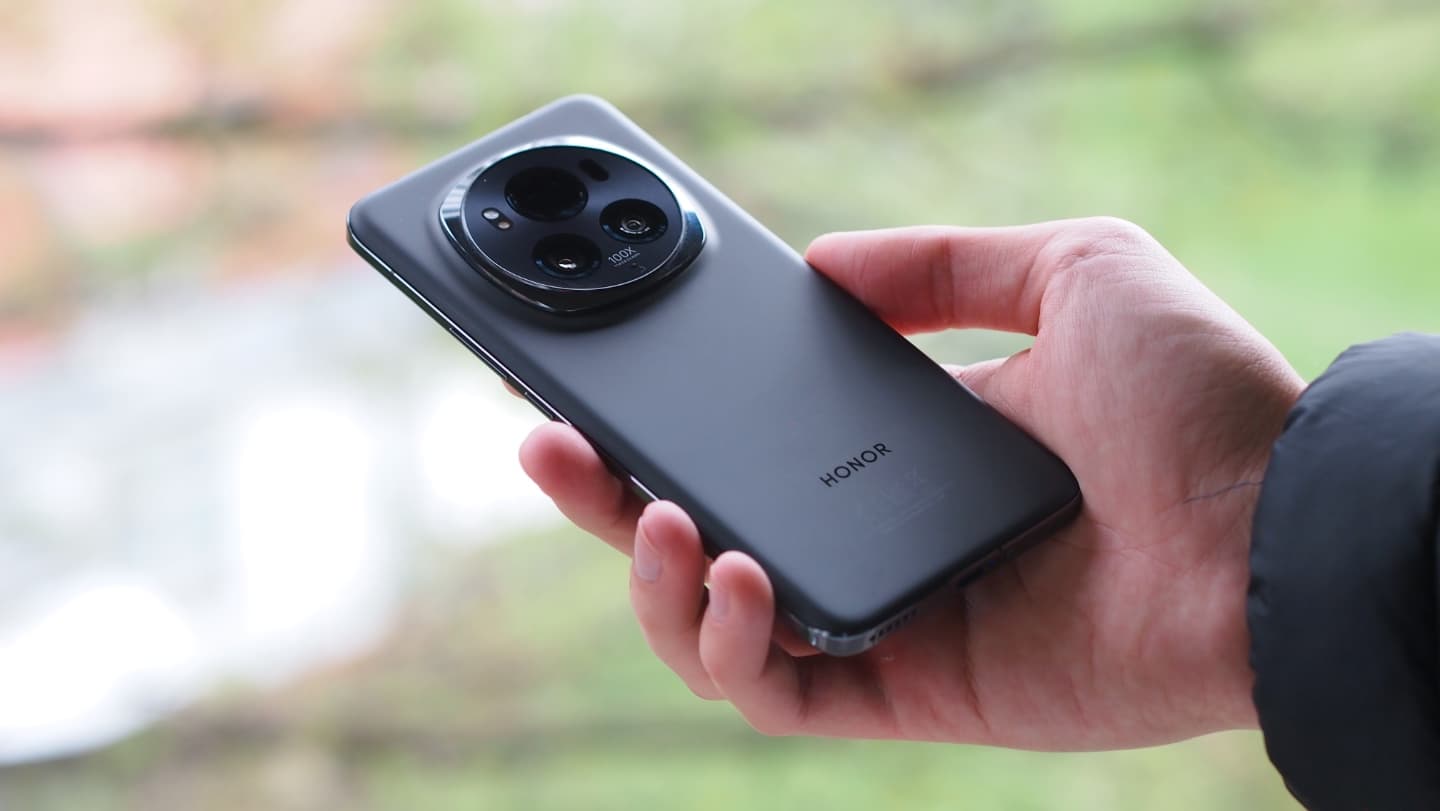 V redakci jsme otestovali nový Honor Magic 6 Pro