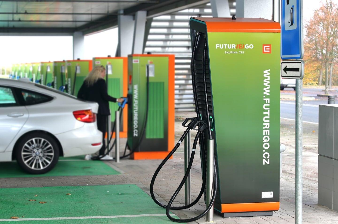 Češi přichází na chuť elektrickým vozům. Jejich obliba rapidně vzrostla