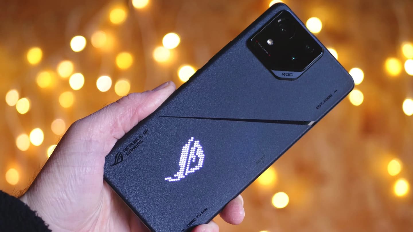 Asus ROG Phone 8 Pro