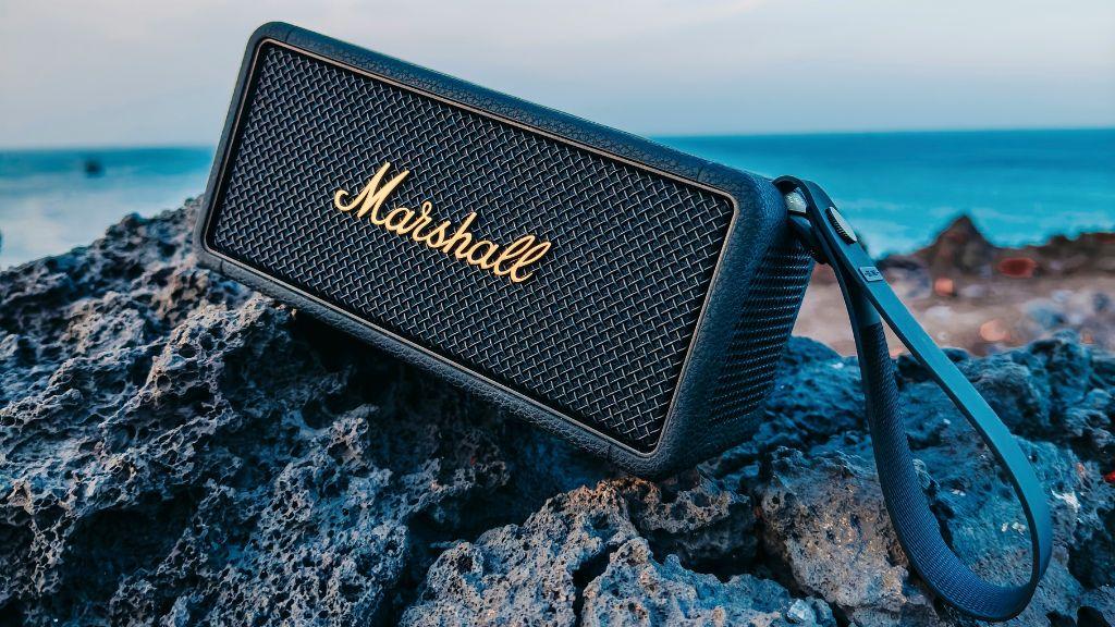 Marshall speaker