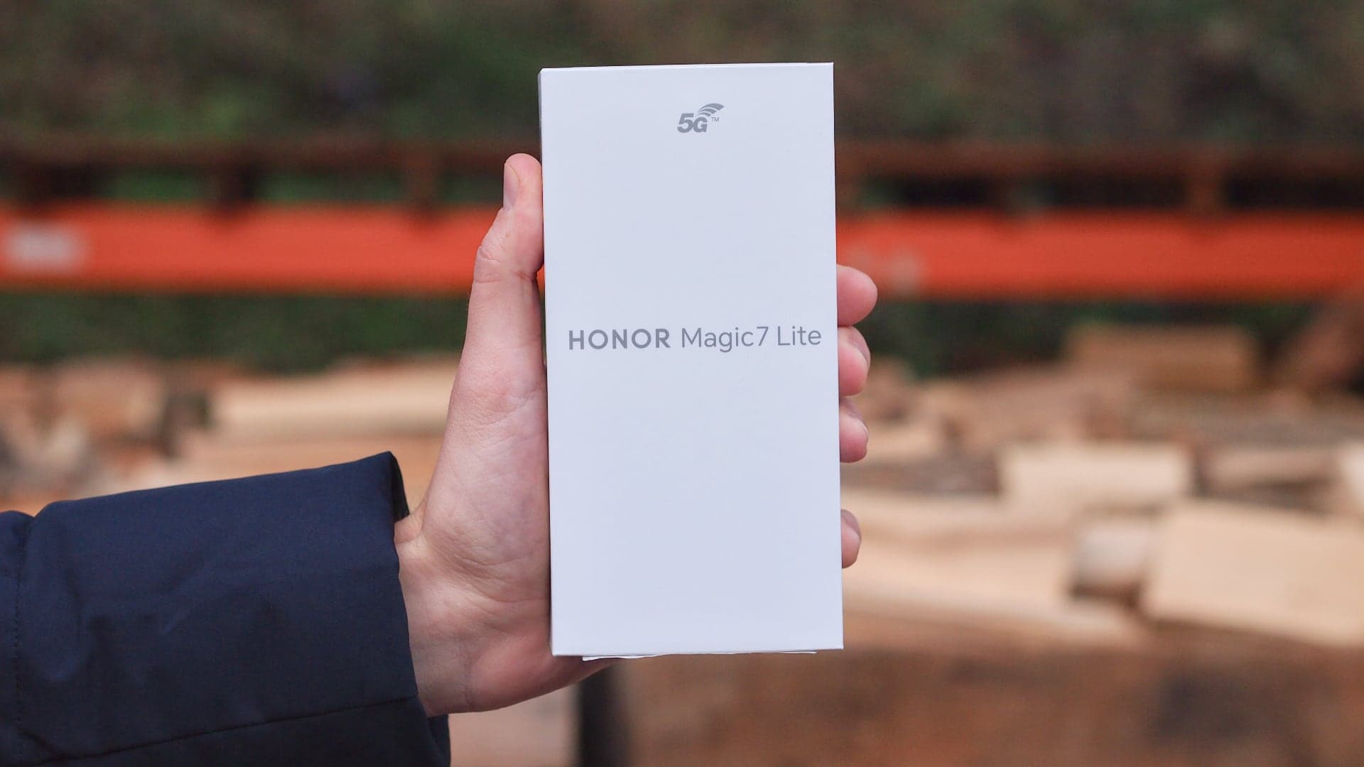 Honor Magic 7 Lite, balení | foto: Luboš Srb
