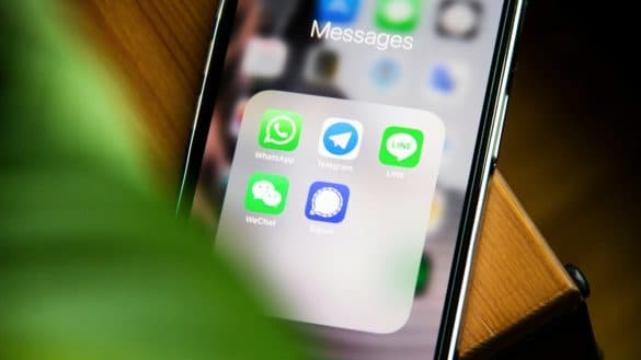 WhatsApp bude brzy vyžadovat novější iOS. Velké škrty přijdou v roce 2027