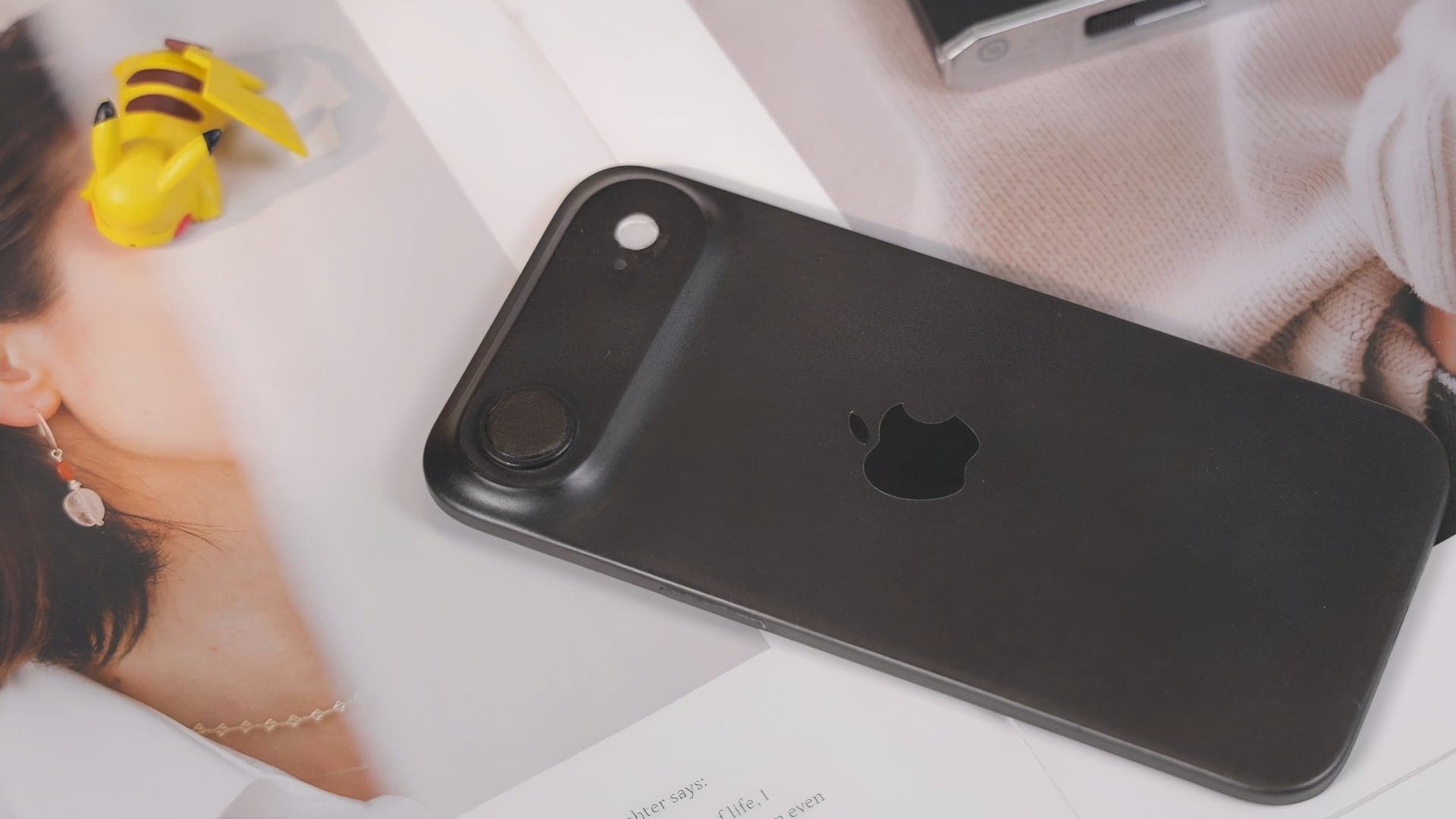 Neoficiální render modelu iPhone 17 Air | foto: Majin Bu